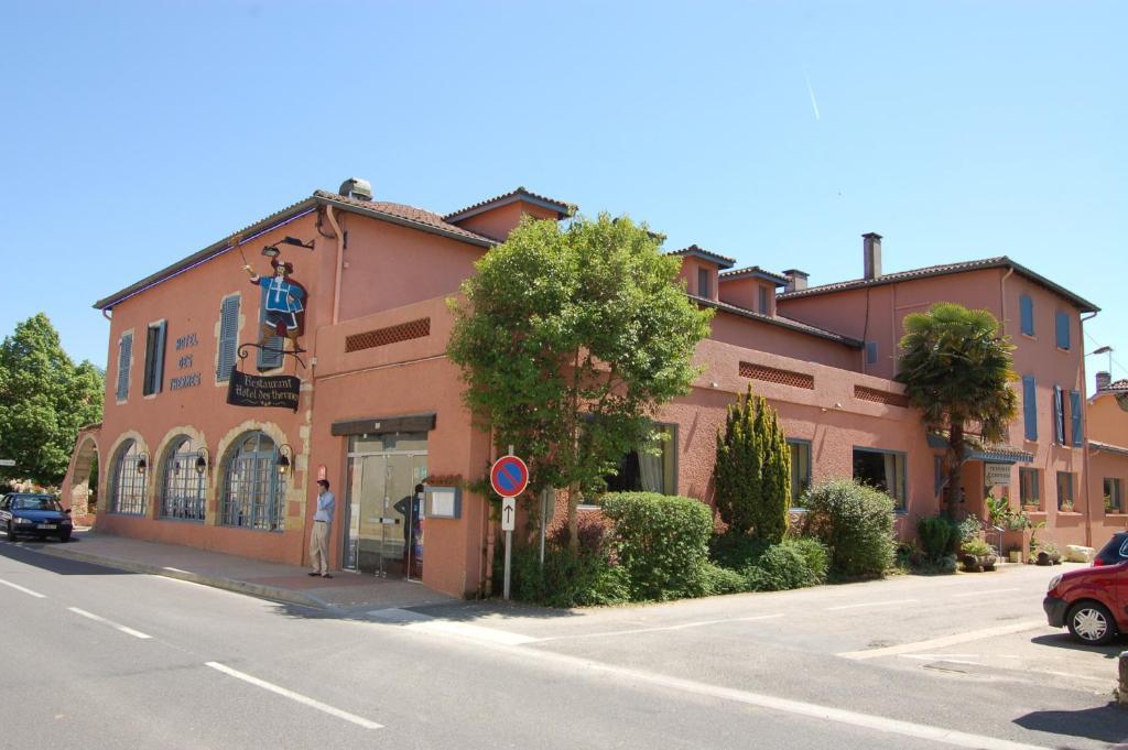 Hotel Restaurant Des Thermes Castera-Verduzan Ngoại thất bức ảnh